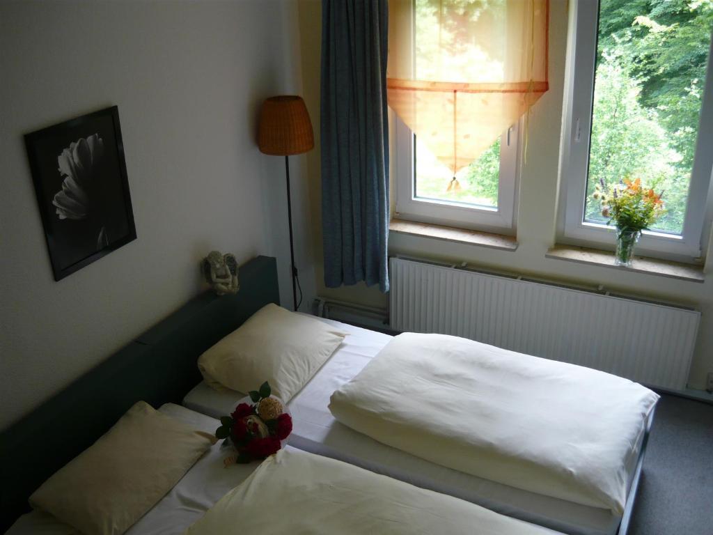 Altes Berghaus Hotel Бад Есен Стая снимка